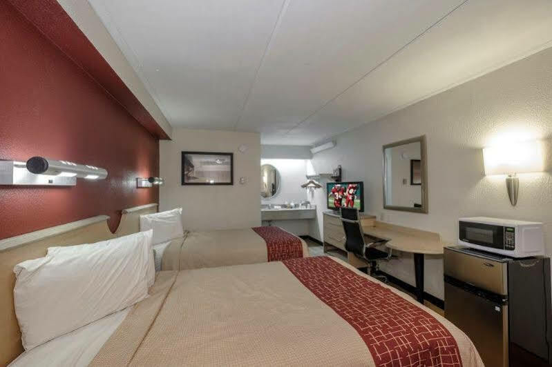 Red Roof Inn Tallahassee - University Eksteriør billede